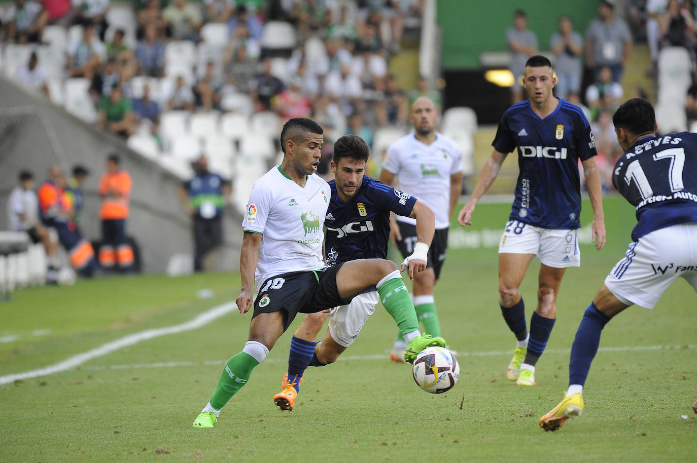 Fotos: El Racing sigue sin ganar en Segunda