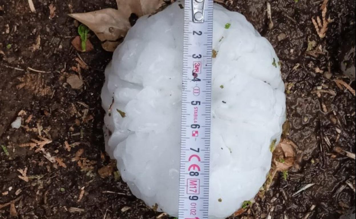 Granizo caído esta noche en Cataluña.