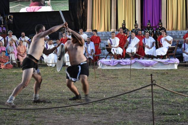 Escenas de las guerras que hoy se darán por terminadas