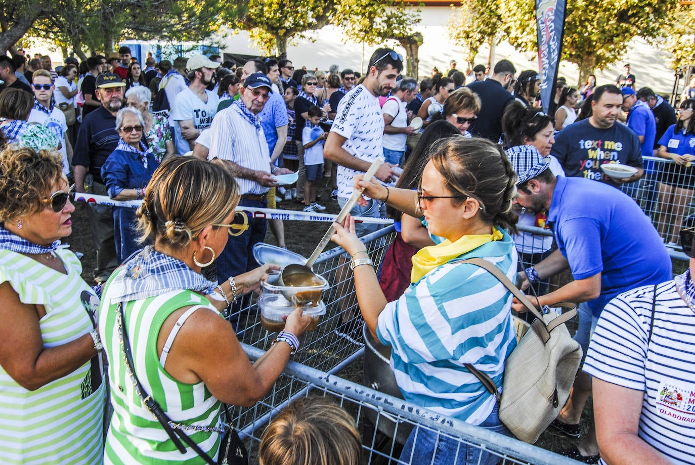 Fotos: Gran Marmitada en la Campa del Glacis de Santoña