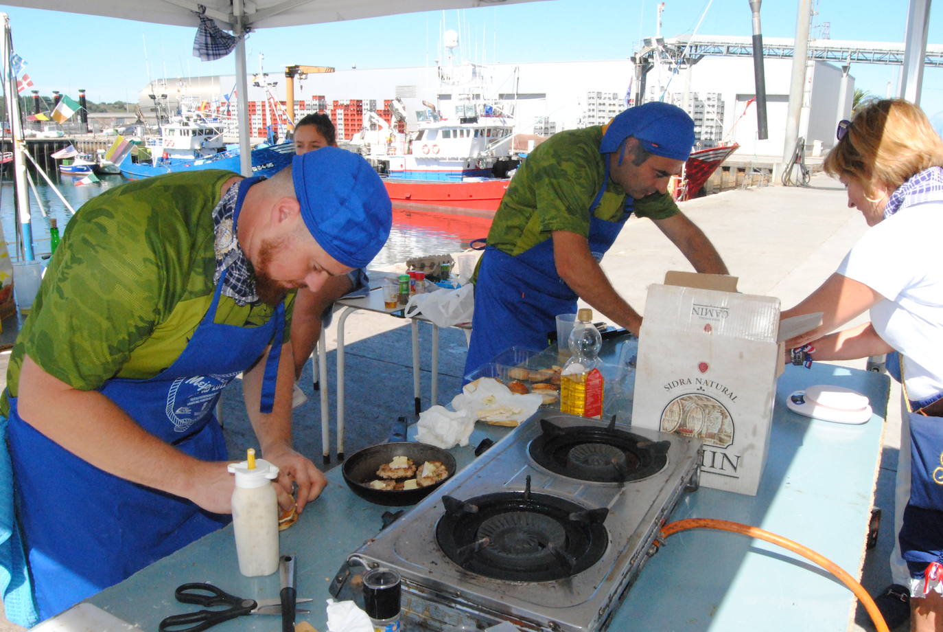 Fotos: Imágenes de la fiesta del Día de la Cofradía de Santoña