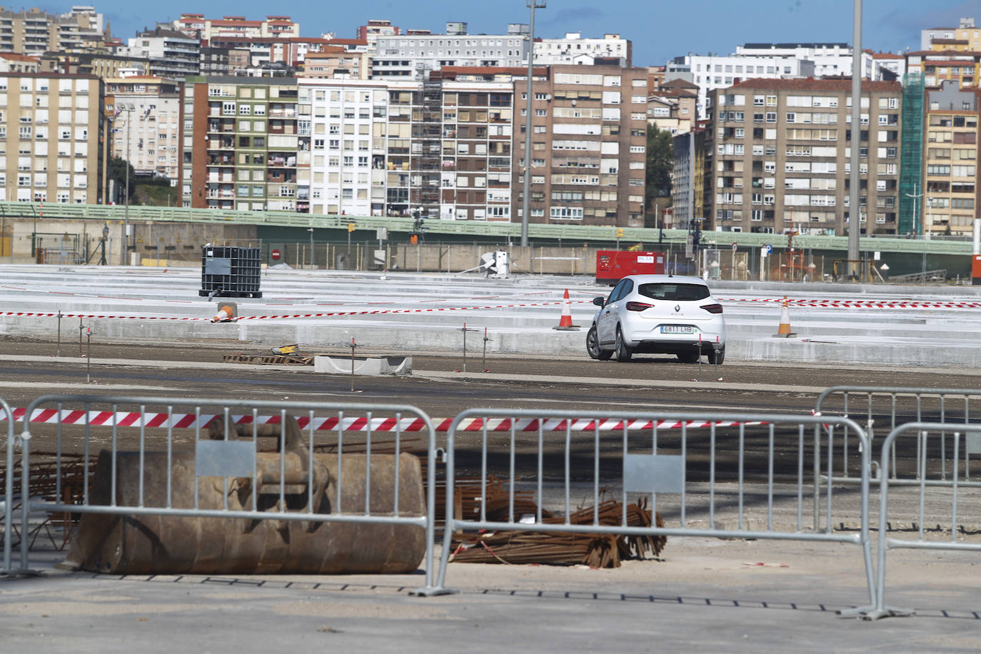 Fotos: Recepción institucional de las dos grúas de Boluda instaladas en el Puerto de Santander