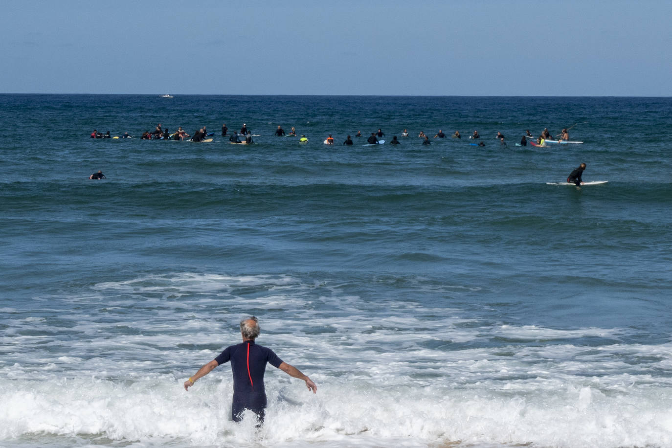 Fotos: Adiós a Manuel MArtínez &#039;Lolis&#039;, uno de los pioneros del surf en Cantabria