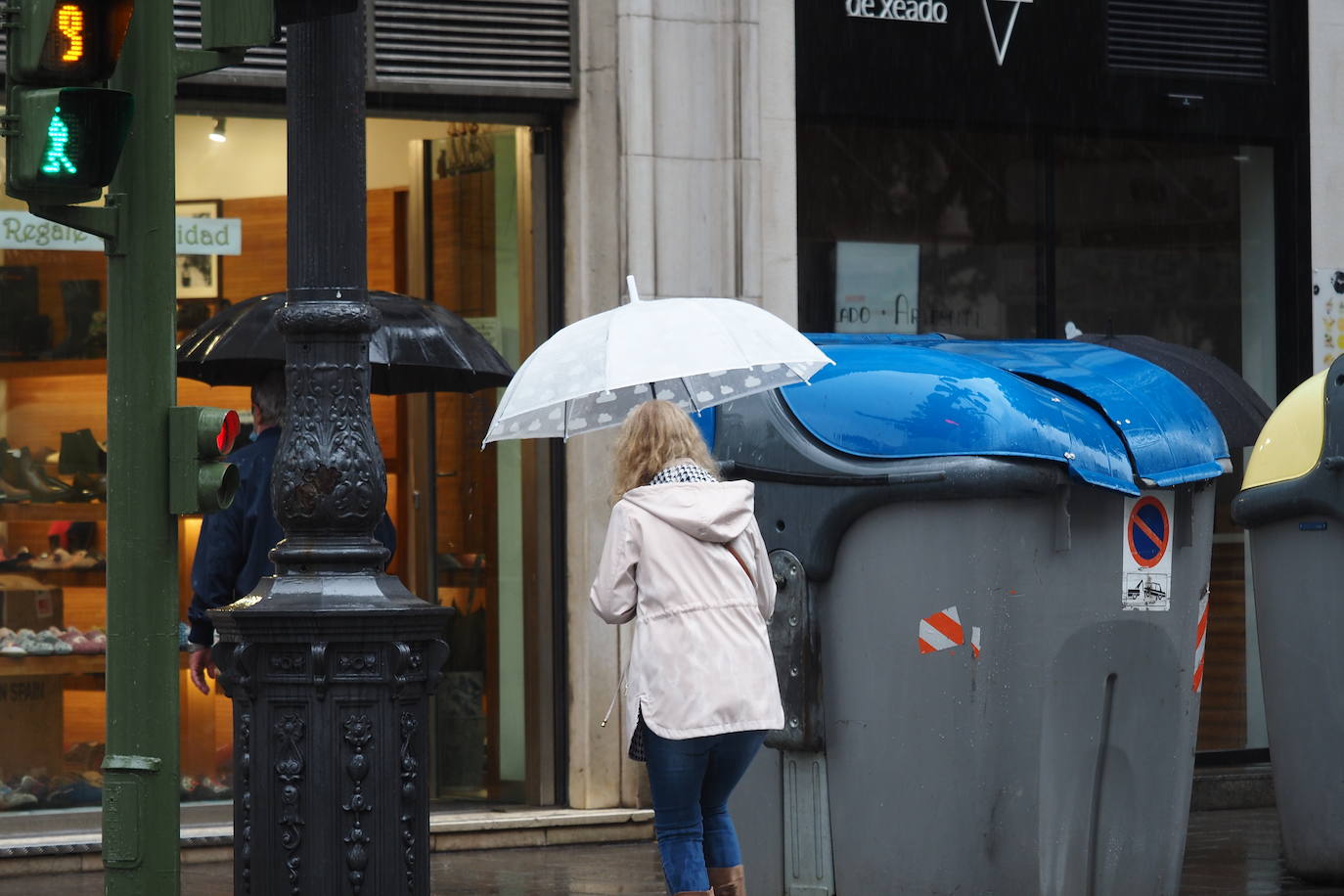 Fotos: La lluvia llega a Cantabria un día después de entrar el otoño