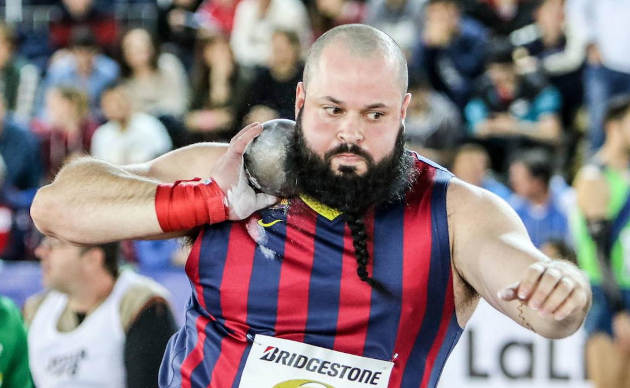 Carlos Tobalina, con la camiseta del Barça.