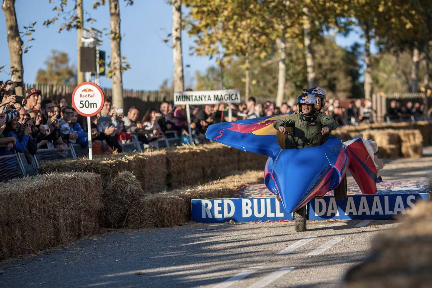 Fotos: Así son las carrera de Autos Locos de Red Bull