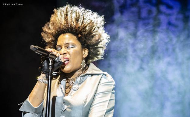 Macy Gray