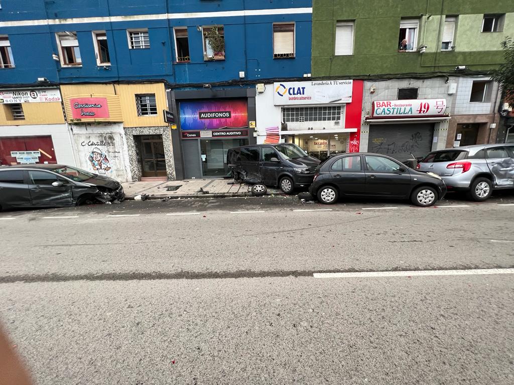 Fotos: El accidente en la calle Castilla, en imágenes