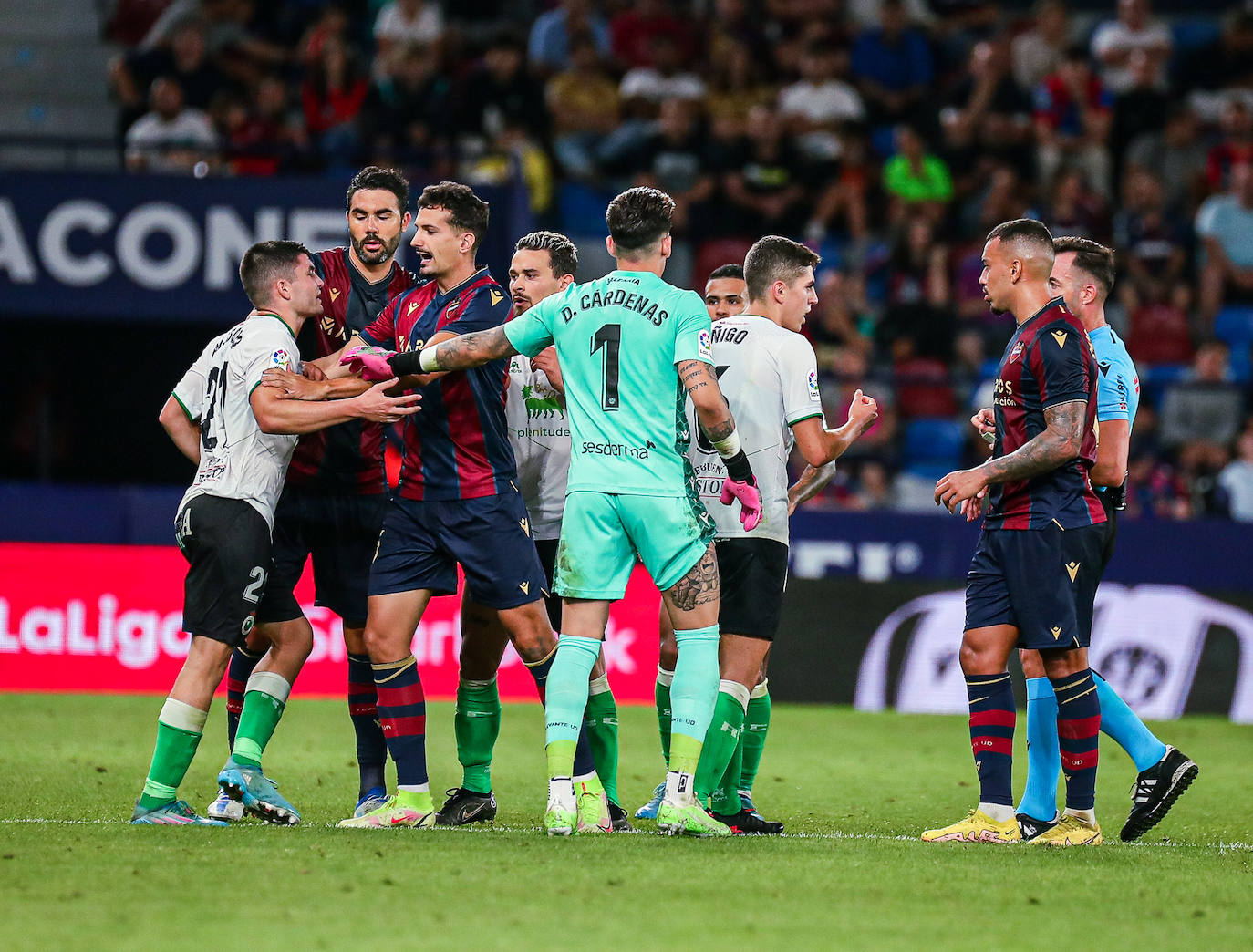 Fotos: Levante - Racing, en imágenes