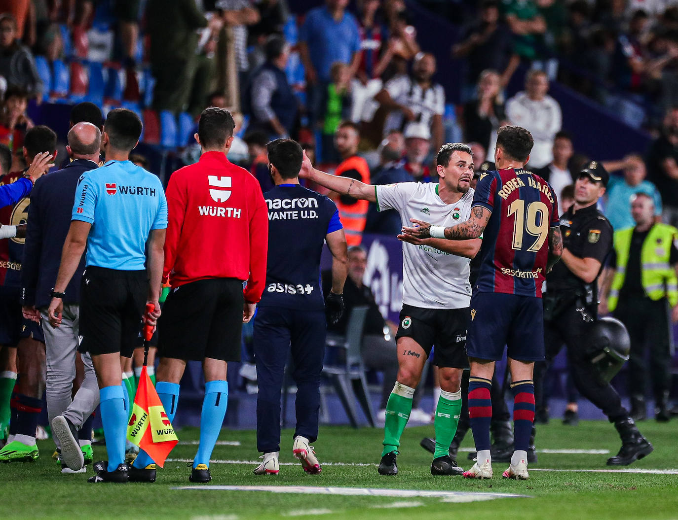 Fotos: Levante - Racing, en imágenes