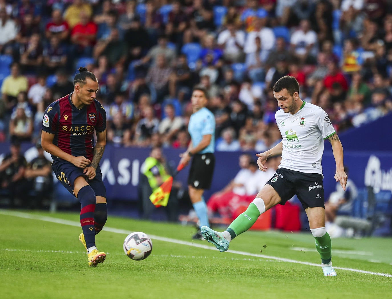 Fotos: Levante - Racing, en imágenes