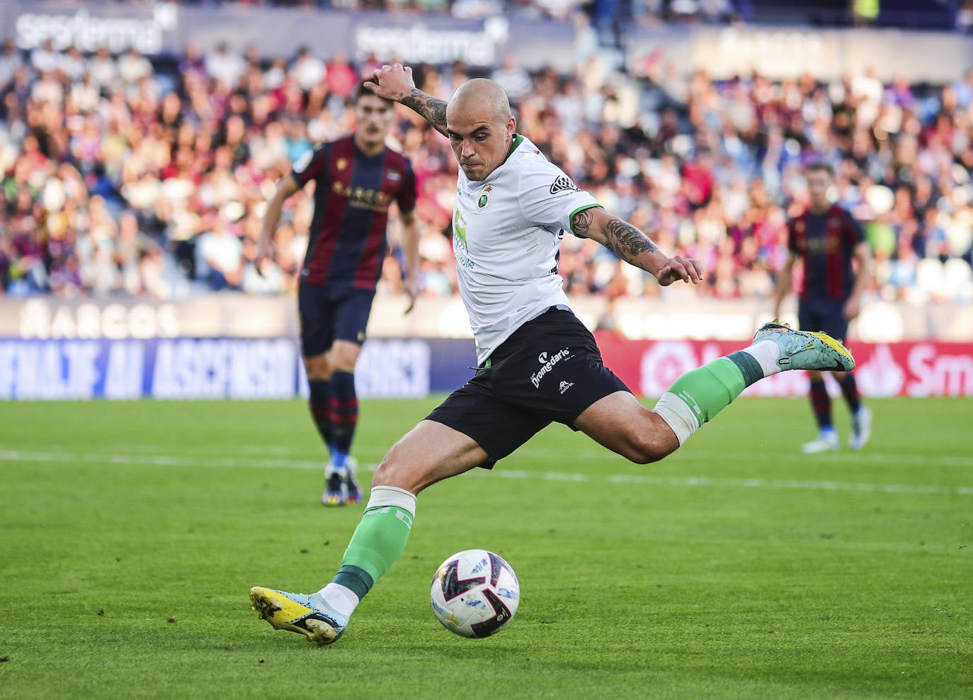 Fotos: Levante - Racing, en imágenes