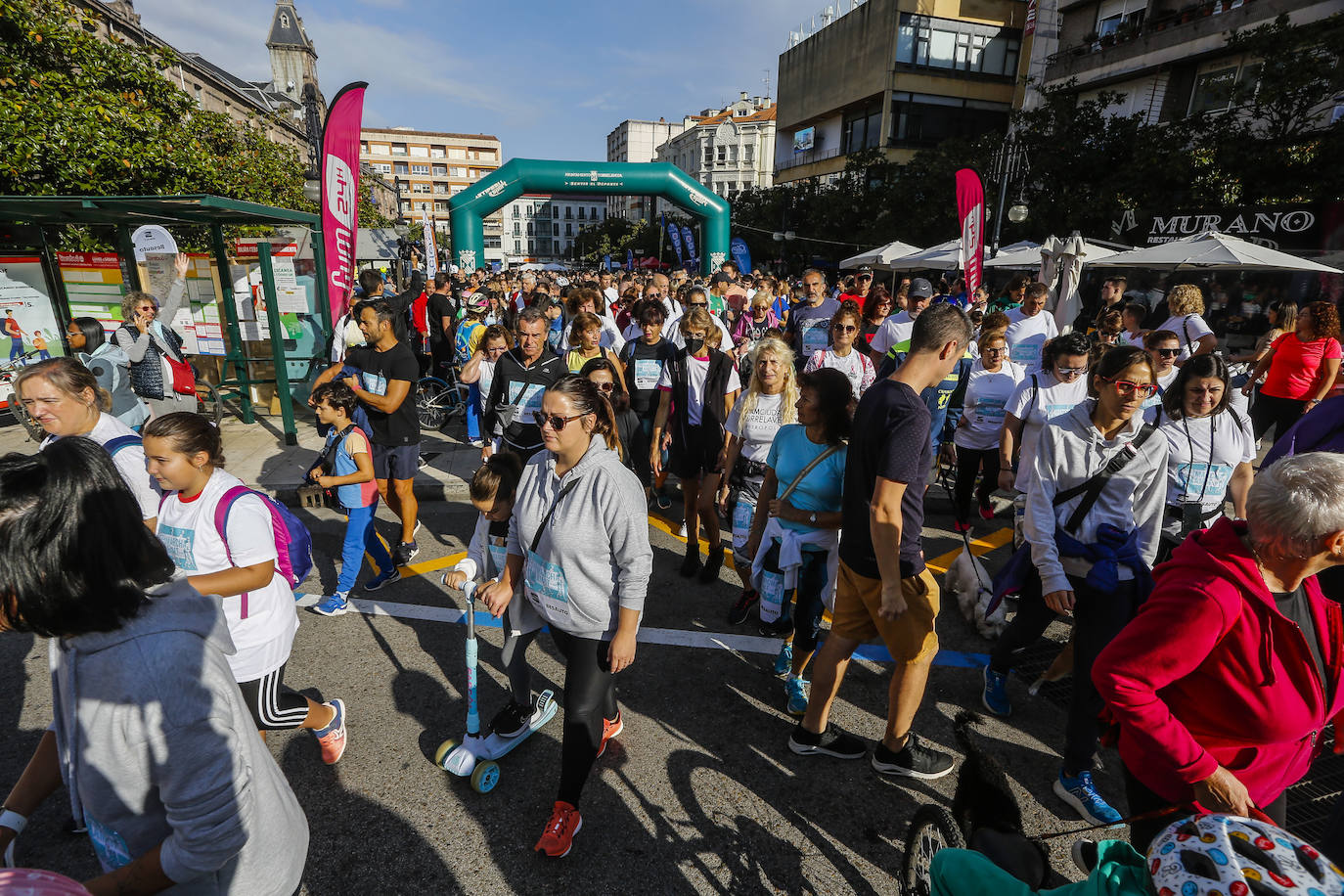 Fotos: Imágenes de la Marcha de Amat en Torrelavega