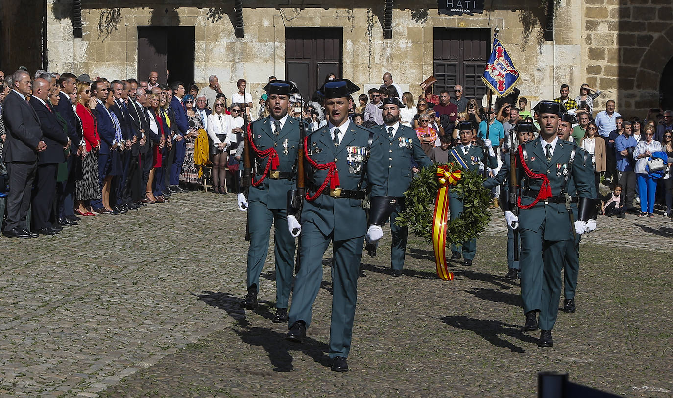 Fotos: Imágenes del acto de la Guardia Civil en Santillana del Mar