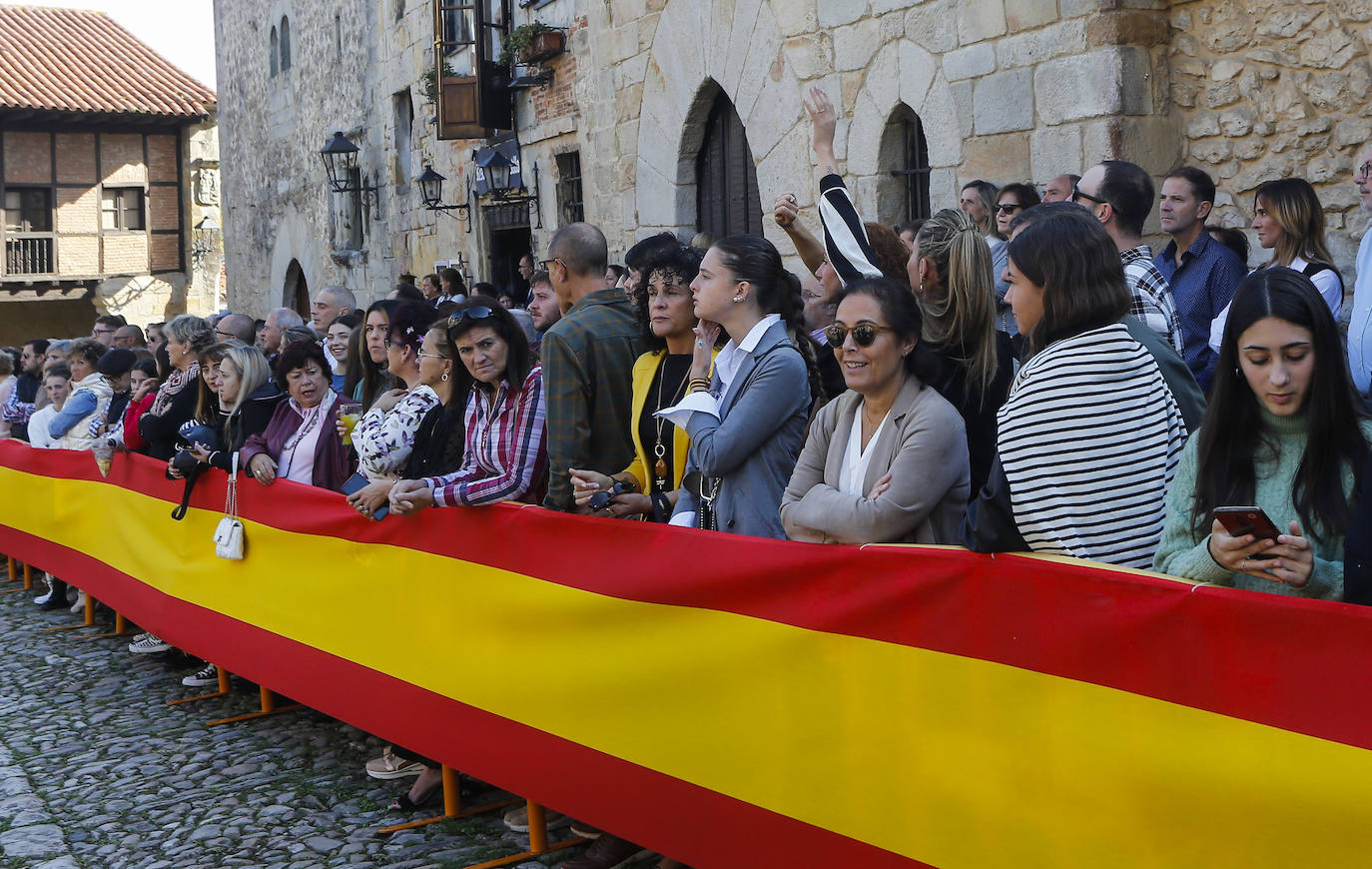 Fotos: Imágenes del acto de la Guardia Civil en Santillana del Mar