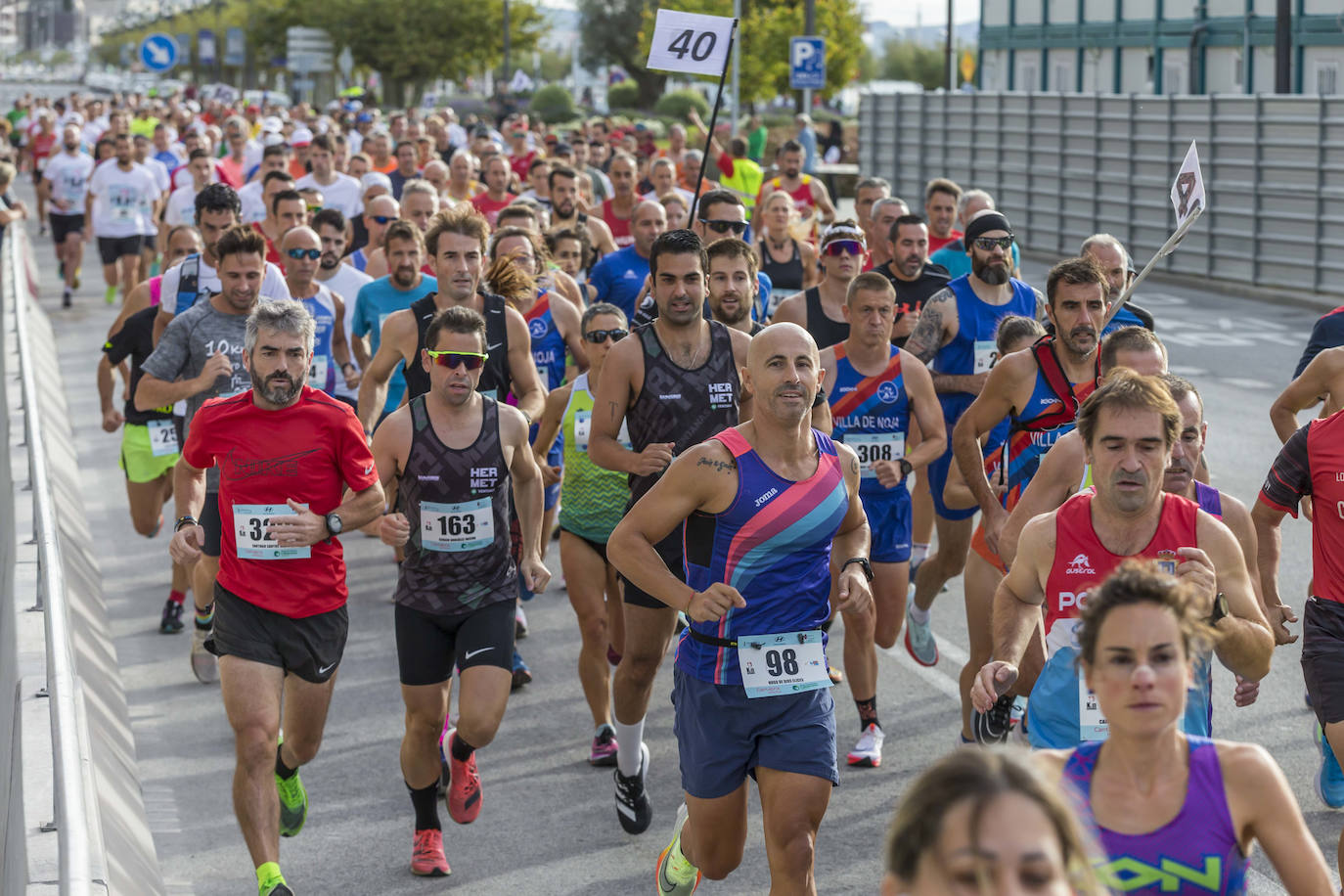 Fotos: Cerca de 500 participantes en los 10 kilómetros de Santander