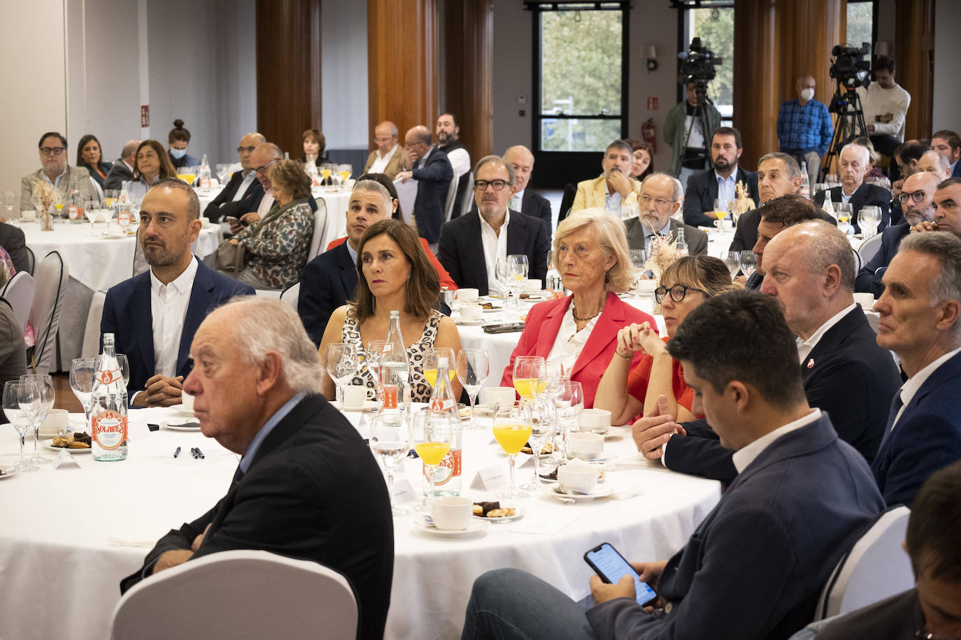 Javier López Estrada, Paula Fernandez, Marina Lombó, Eugenia Gómez de Diego, José Miguel del Barrio, Víctor González Huergo, Daniel Fernández y Gaspar Laredo.