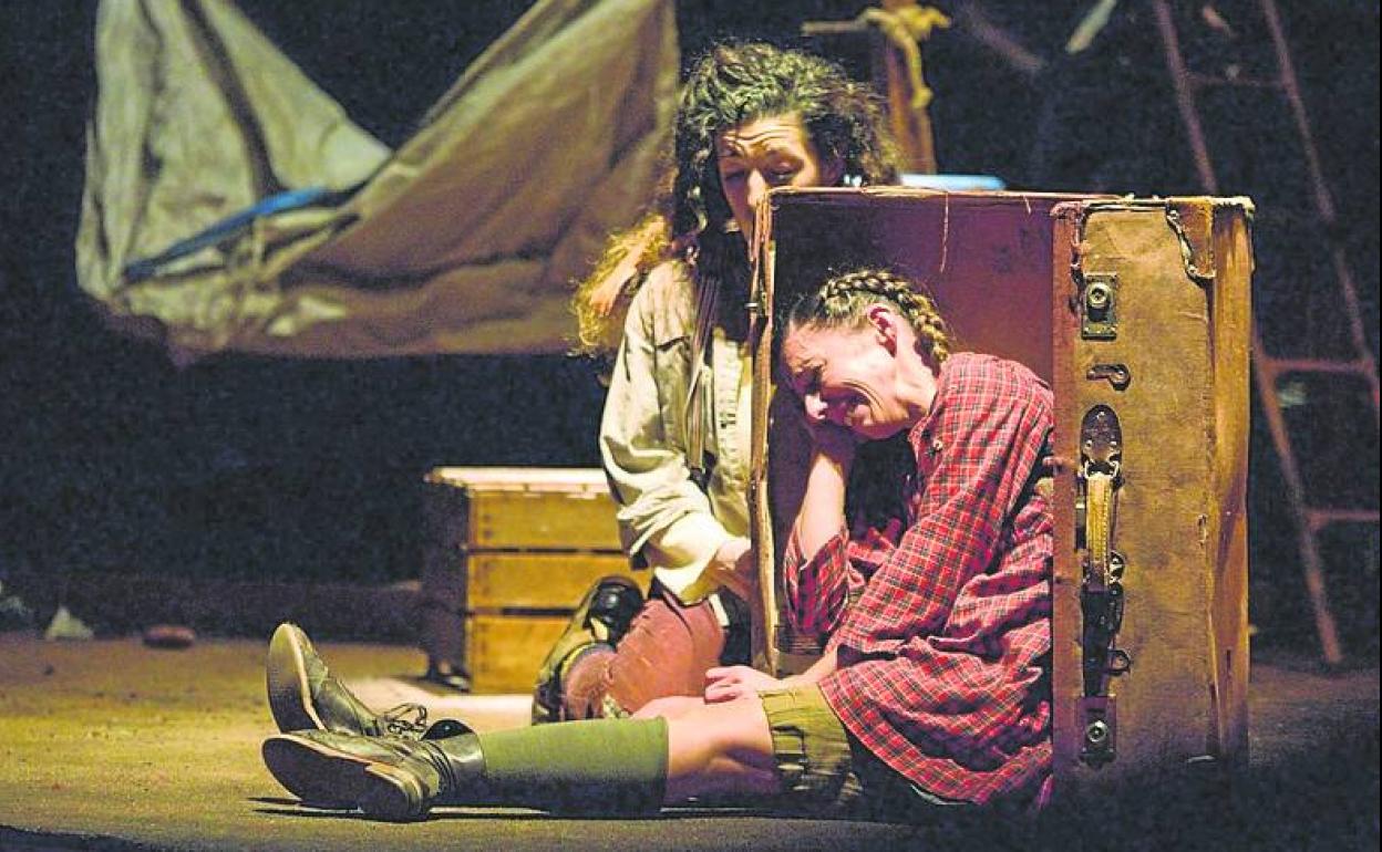 'La casa más pequeña' de la compañía Yarleku Teatro (Navarra).