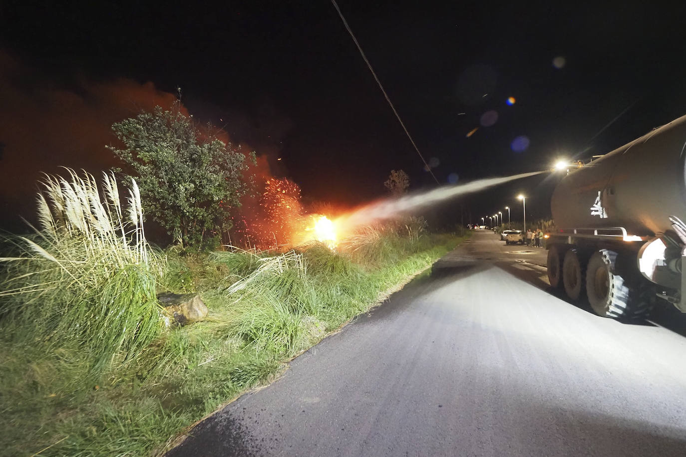 Fotos: Imágenes del incendio en Loredo