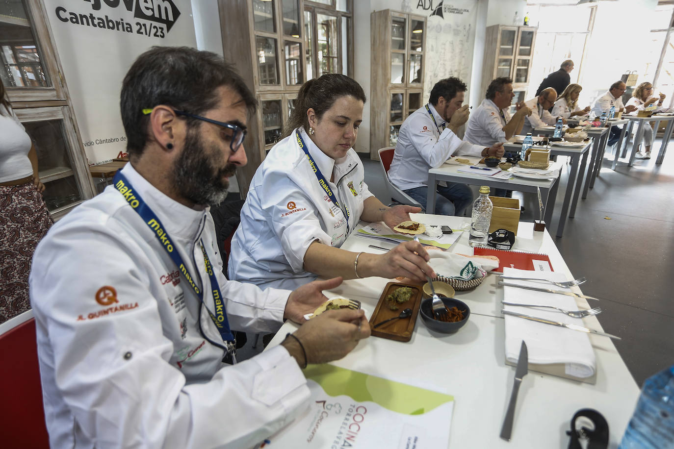 El chef del restaurante Amarras de Castro Urdiales representará a Cantabria en el Nacional que se celebrará en Mérida en noviembre | El segundo clasificado ha sido Miguel Borreguero, de La Ostrería de San Vicente de La Barquera y el tercero Ignacio Gutiérrez, del Hotel Balneario de Solares