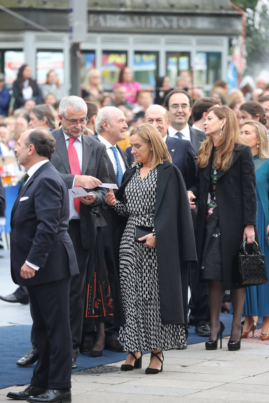 Fotos: Los diseños que pisaron la alfombra azul de los Premios Princesa