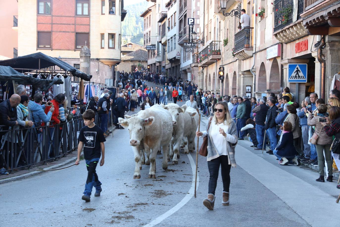 Fotos: La Feria de los Santos de Potes, en imágenes