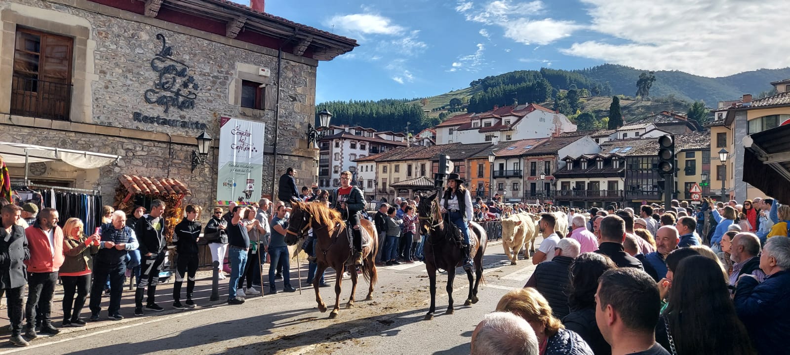 Fotos: La Feria de los Santos de Potes, en imágenes