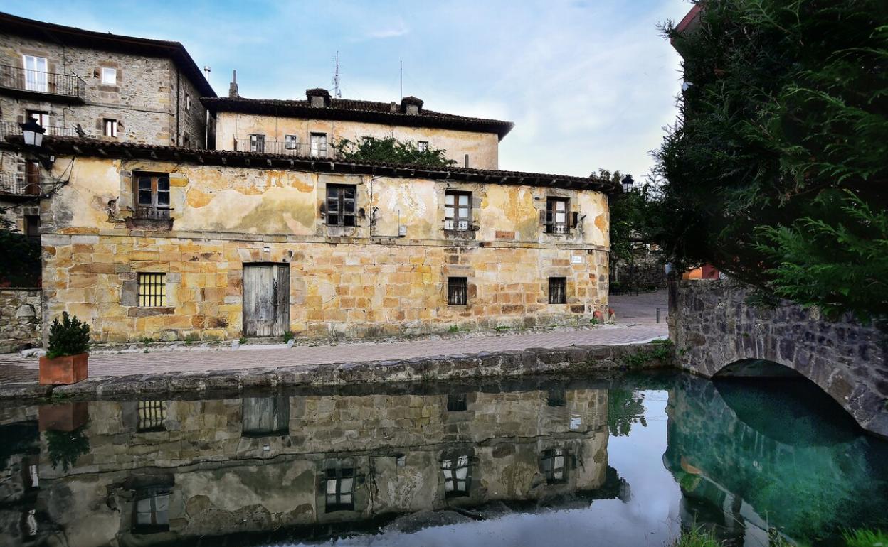 Luz verde al centro de interpretación en la lonja del puerto fluvial de Limpias