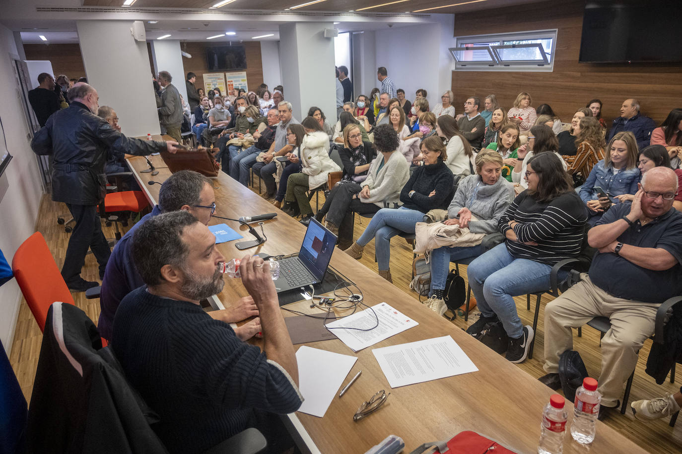 Fotos: La huelga y la asamblea de los médicos, en imágenes