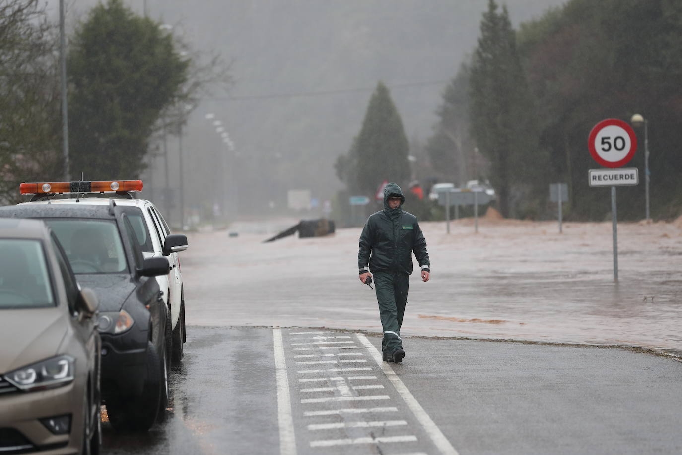 Inundaciones por crecida del río Saja en Caranceja.