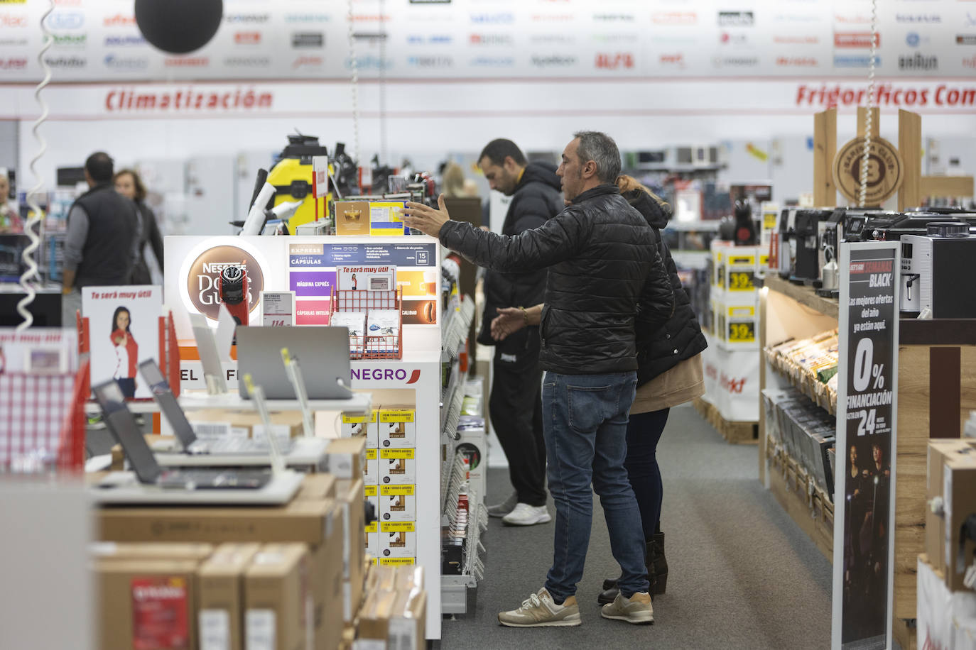 Fotos: Primeros compradores del &#039;black friday&#039;