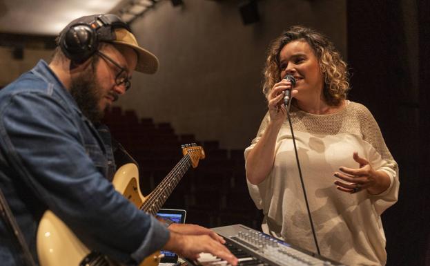 Yoel Molina e Irene Atienza forman Casapalma