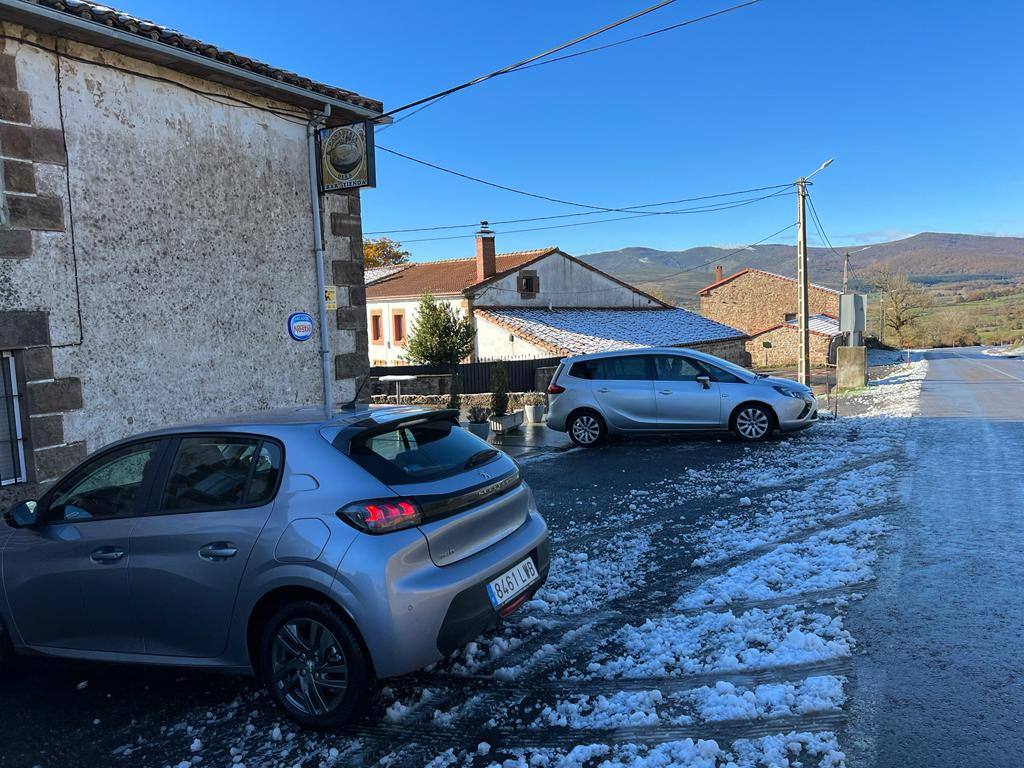 Fotos: Imágenes de nieve en el Sur de Cantabria: Valderredible y Valdeolea