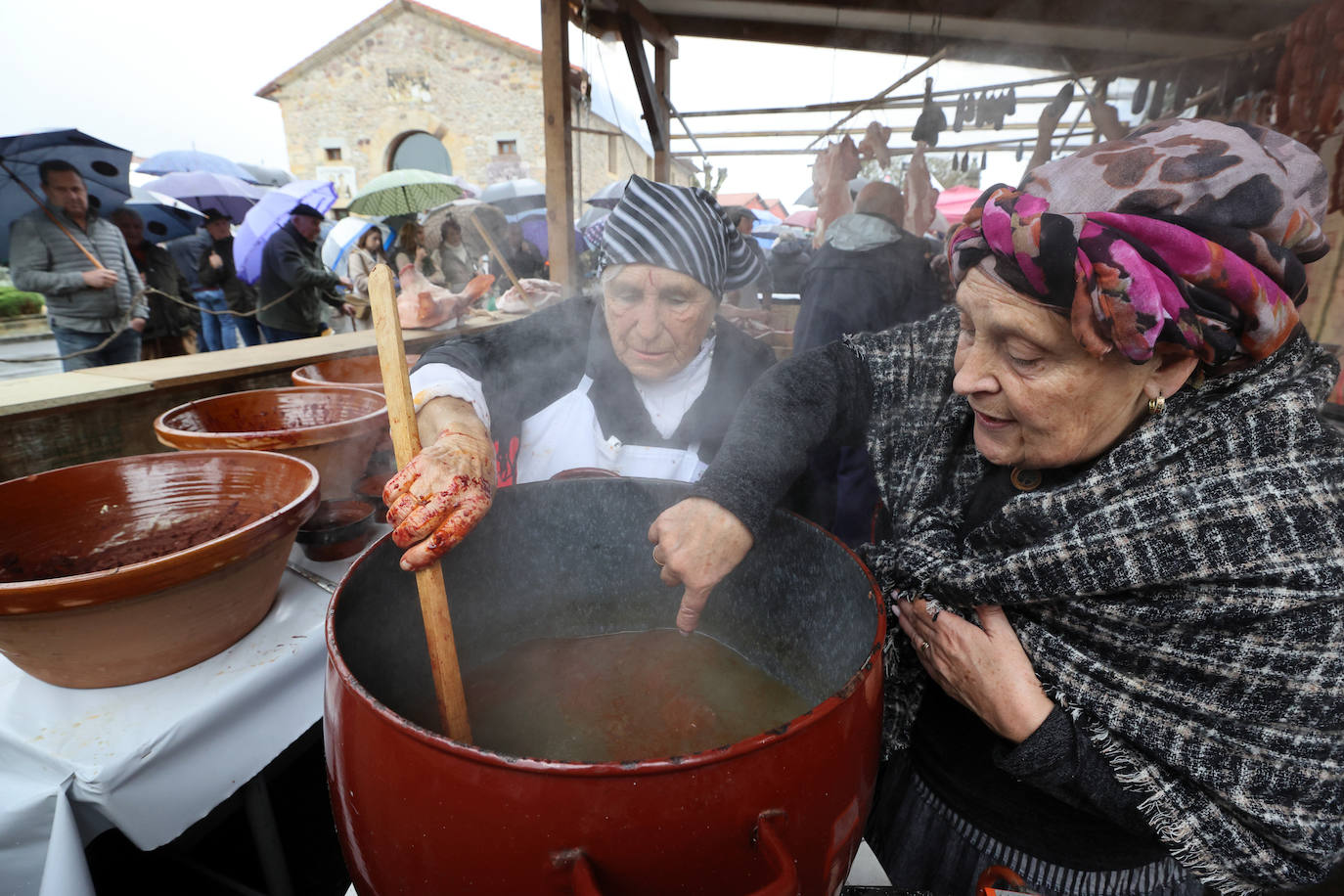 Fotos: Feria de la Alubia y la Hortaliza de Casar de Periedo, este domingo