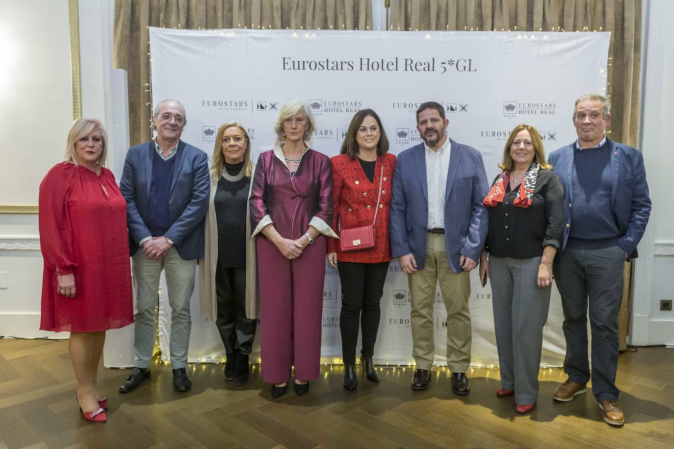 Mariluz Fernández, Pedro Nalda, Marta González, Marina Lombó, Alicia Serrano, Antonio Orantos, Dulce Soriano y César Vázquez.