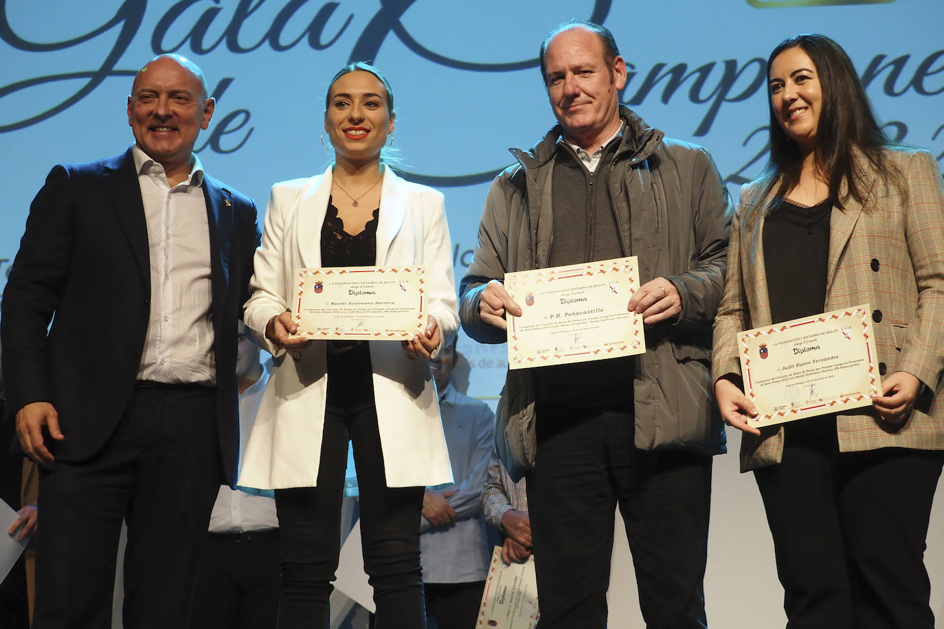 Norberto Ortiz, Naomi Solórzano, Nel González y Judith Bueno.