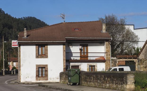 Imagen de la casa en la que se produjeron las agresiones con arma blanca..