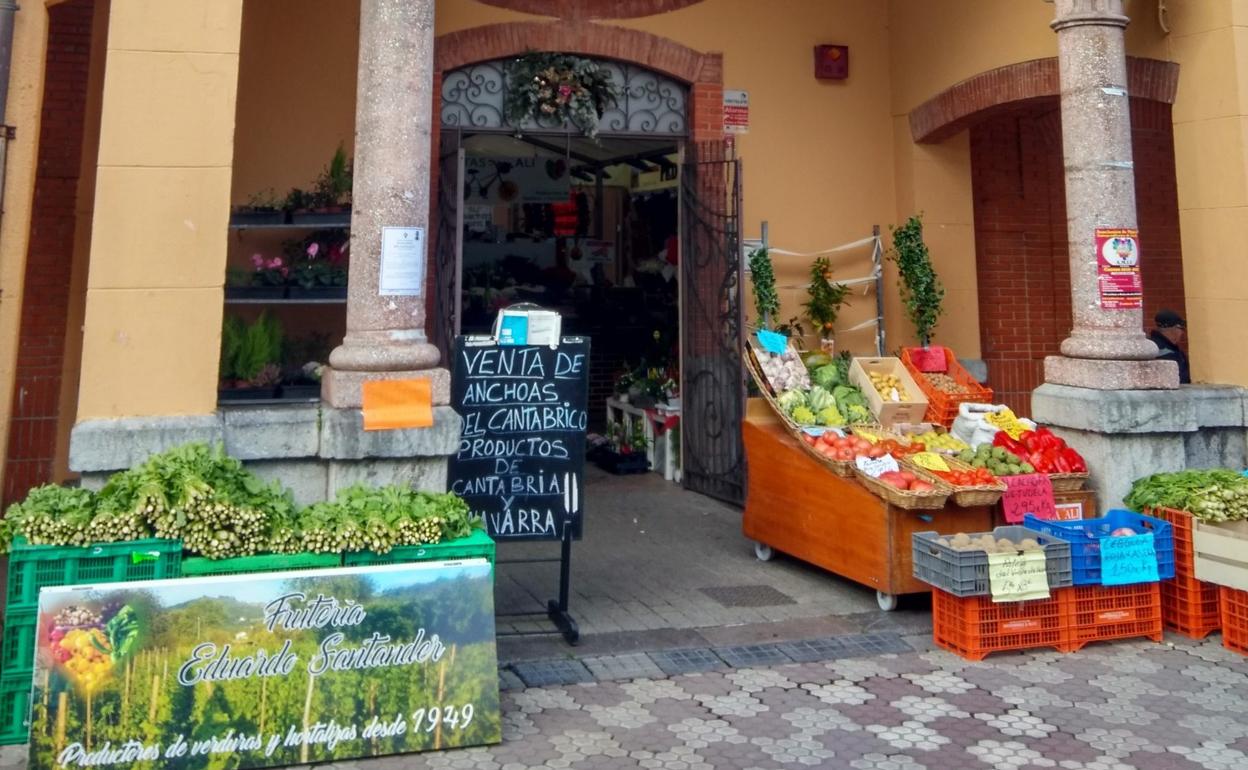 Laredo tardó seis meses en informar a los comerciantes de las obras del mercado de Abastos