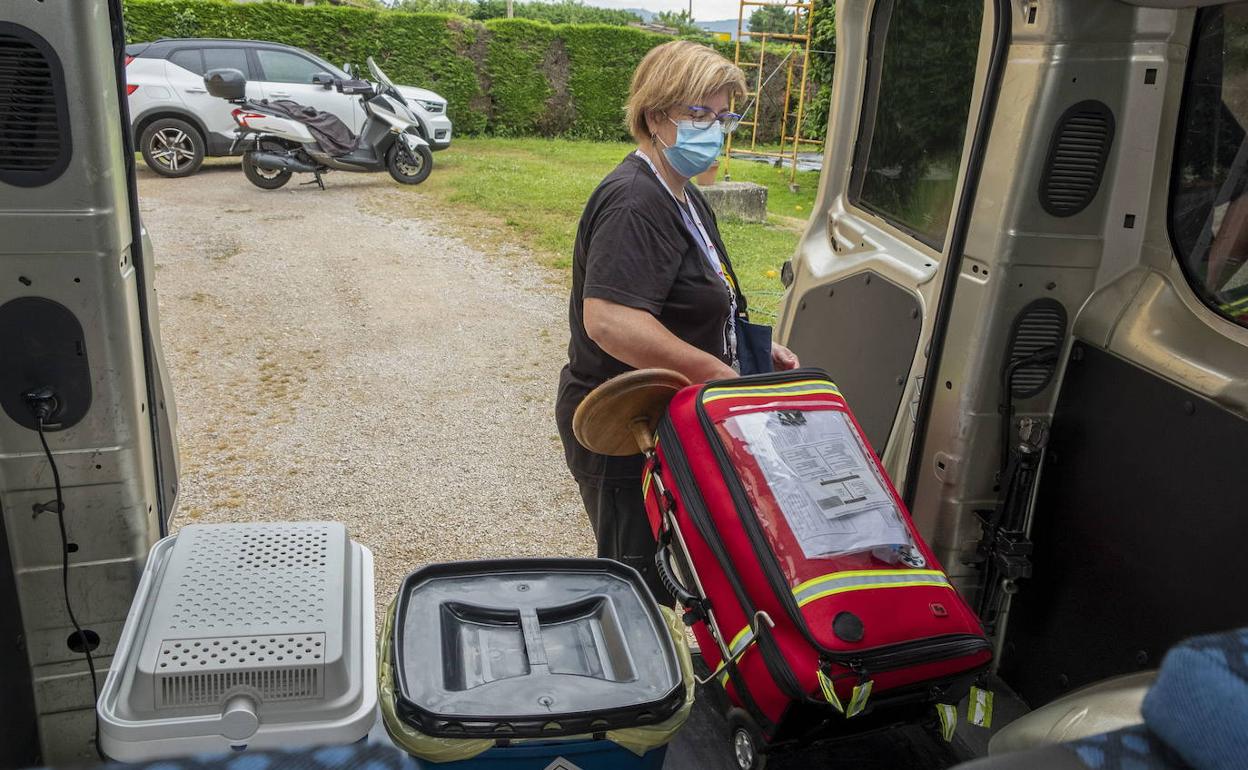 Durante la pandemia, los pacientes oncológicos de Cantabria fueron atendidos en sus casas.