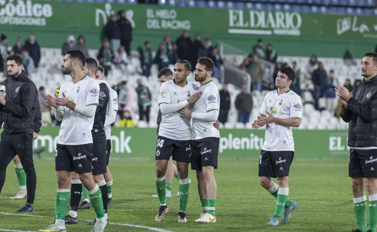 El Racing cumple de forma muy justa el objetivo tras disputar la primera vuelta del campeonato de Liga. 