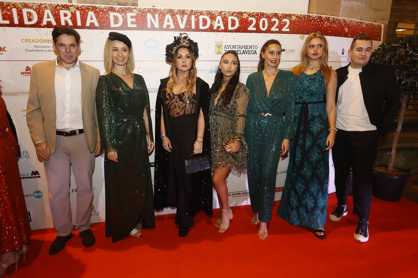 Carlos Isa, Virginia Martínez, Laura González, Laura Moreno, Elsa González, Abbi Potter y Martín Vuelta