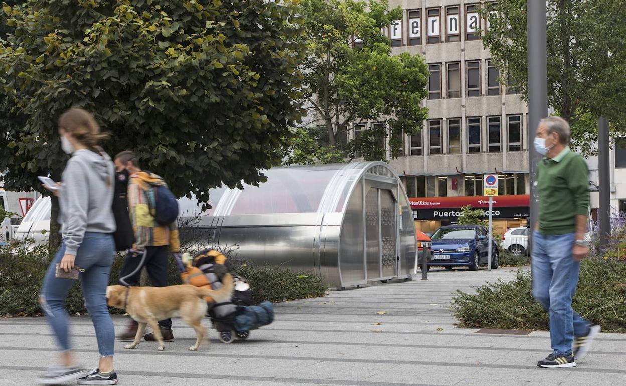 Aparcabicis en la Plaza de las Estaciones 