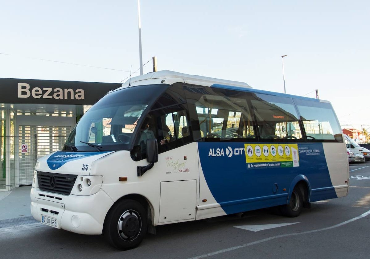 El Ayuntamiento de Bezana mejorará las marquesinas de titularidad municipal, ubicadas en las paradas de autobús que se reparten por los siete pueblos