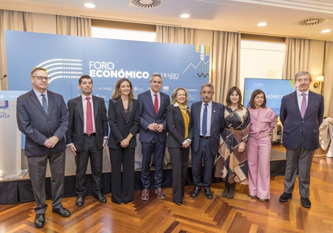 Íñigo Noriega, Francisco Hevia, Ainoa Quiñones, Pablo Zuloaga, Nadia Calviño, Miguel Ángel Revilla, Ana Belén Álvarez, Alejandra López y Luis Revenga.