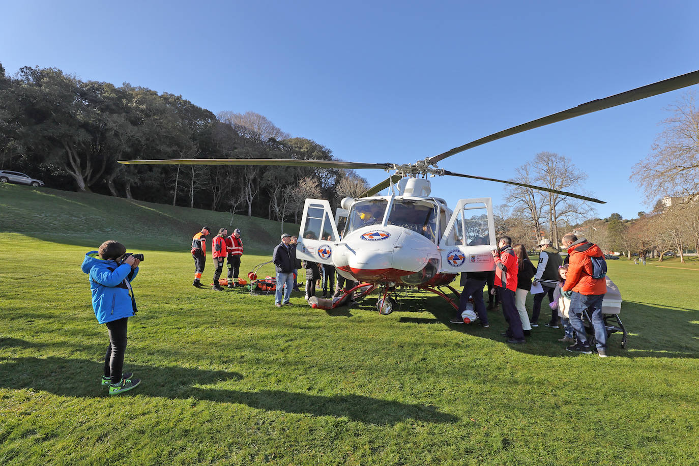 Los servicios de emergencias han abierto literalmente todas sus puertas para mostrar todos los detalles de sus máquinas