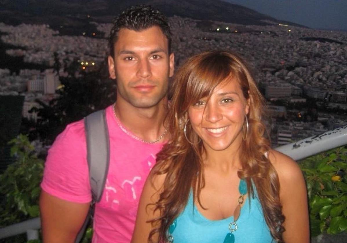 Jorge Pérez y Alicia Peña en la foto de 2008 que el exguardia civil ha publicado en sus redes sociales por San Valentín