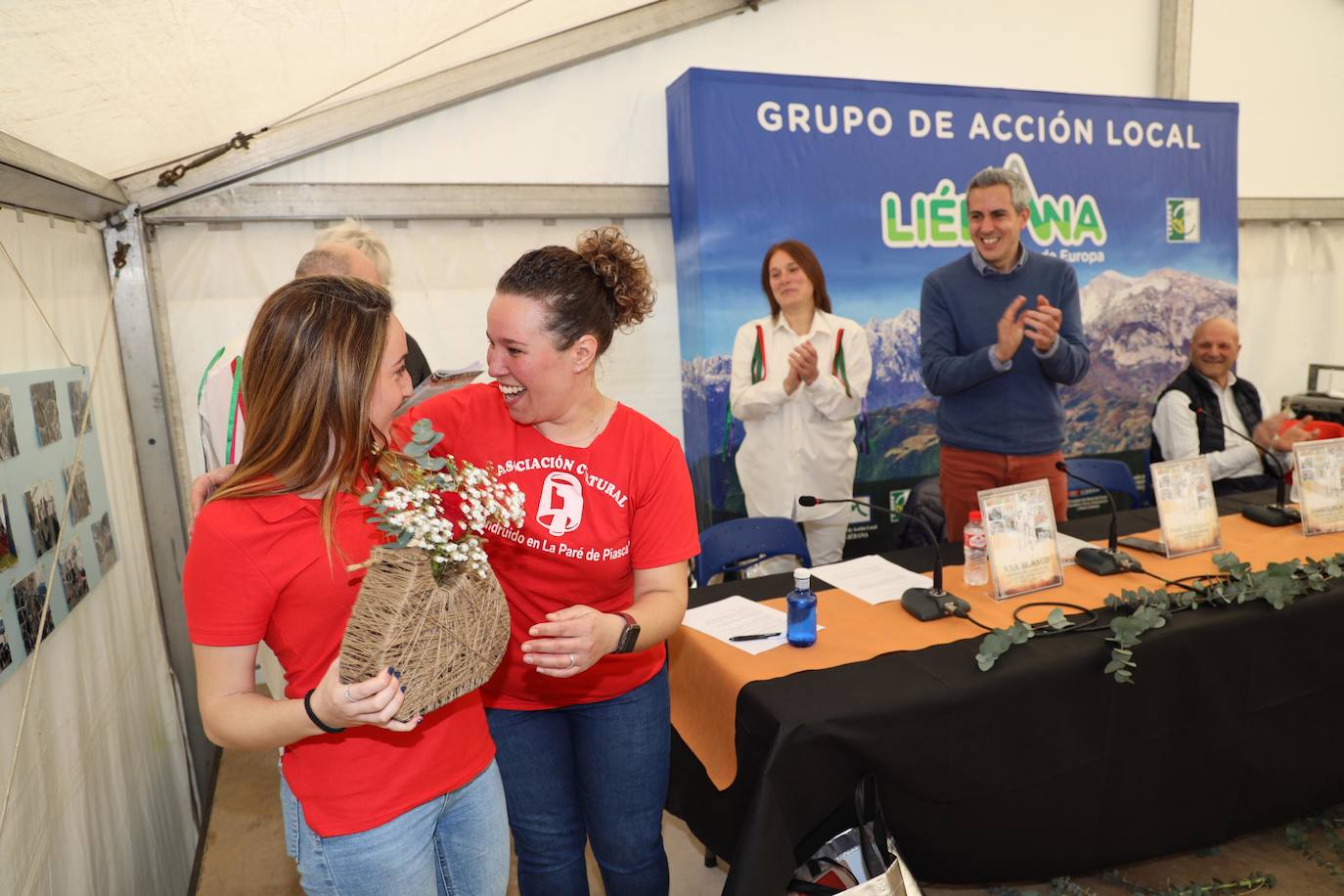 Hubo reconocimiento para Andrea Barrio por su trabajo de divulgación en redes sociales de la fiesta.