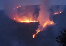 Imagen de un incendio registrado esta martes en Bustantegua