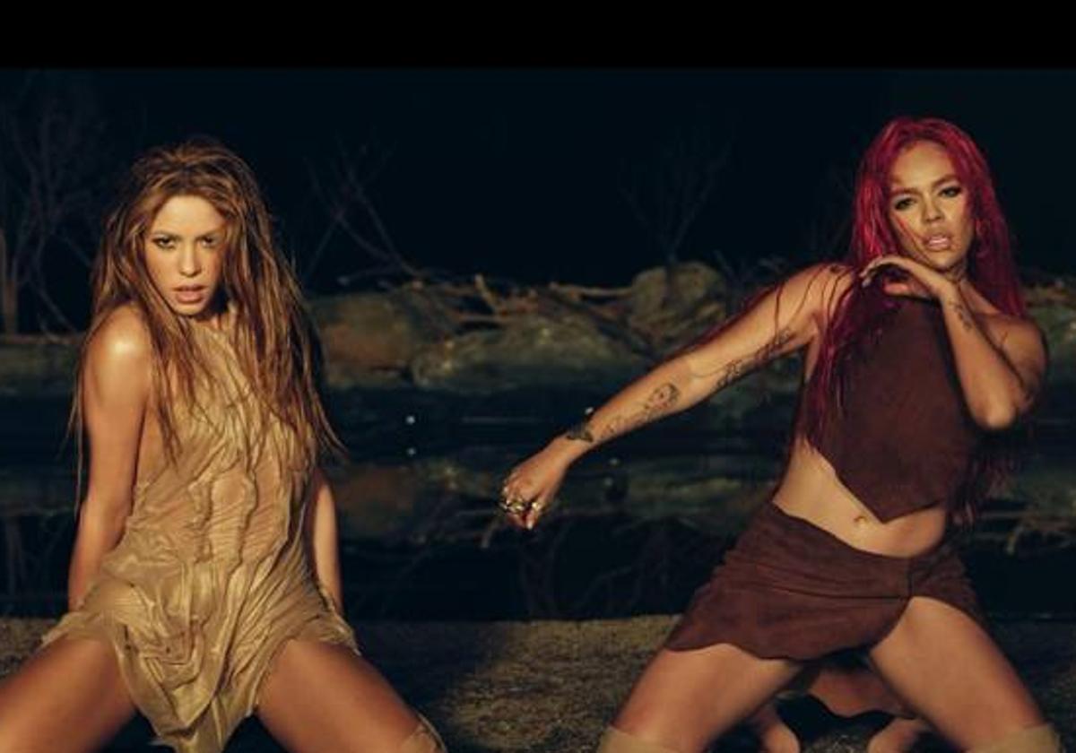 Shakira y Karol G. en su nuevo videoclip.