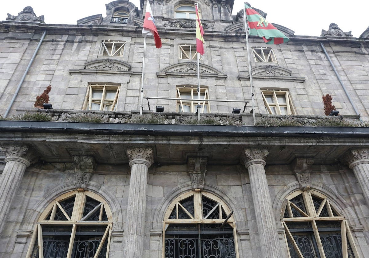 Palacio municipal de Torrelavega.